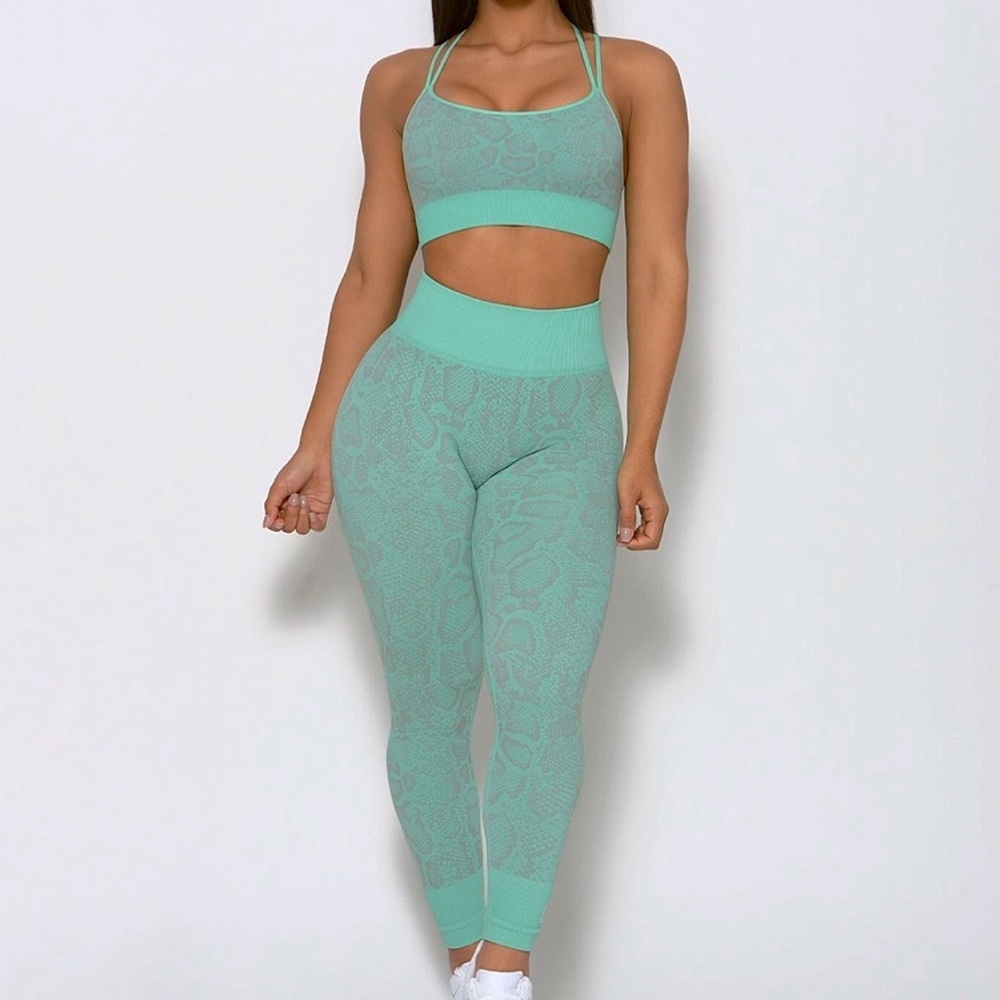 Bombshell sportswear seamless snake print legging